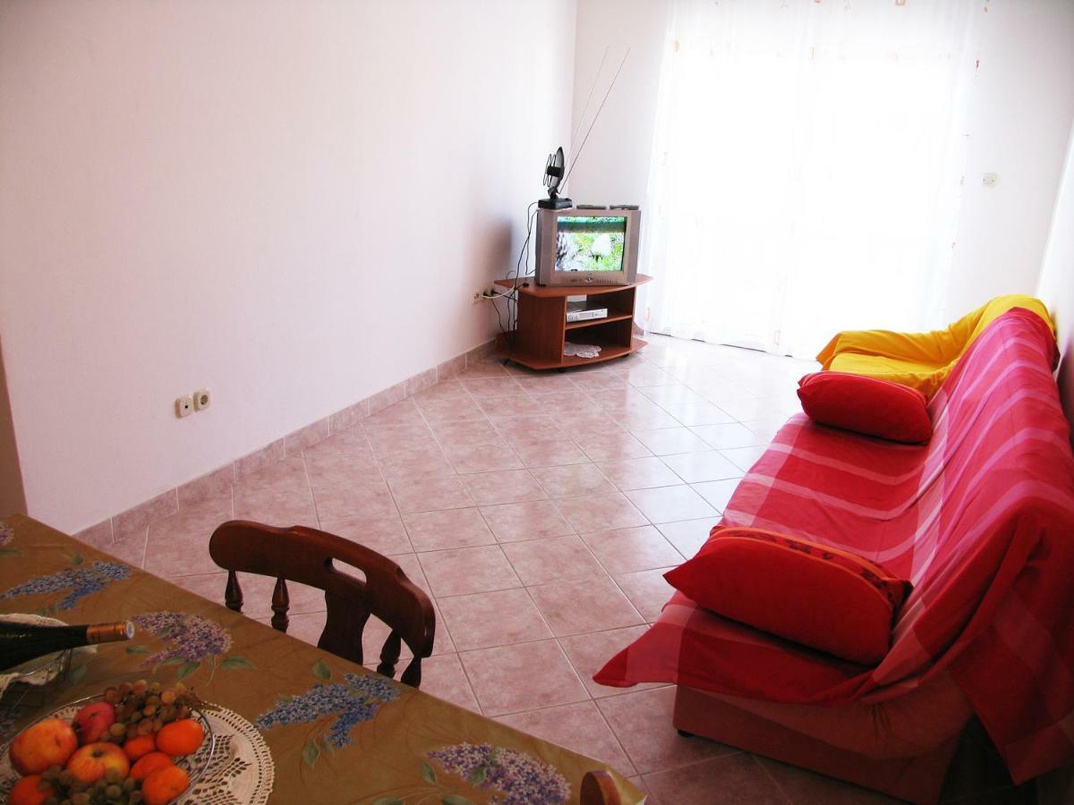 Apartment Bilac Vodice Ngoại thất bức ảnh